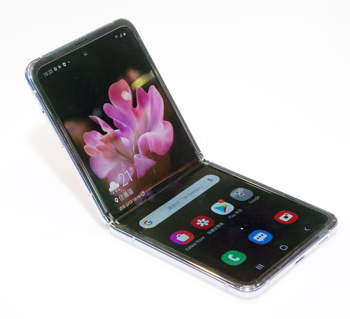 三星galaxy z flip 今日展开预购,台湾 2/21 限量上市,实机功能如何?